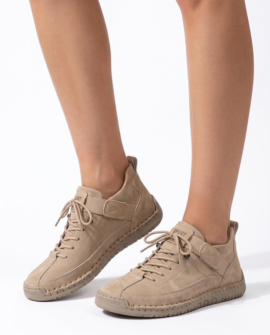 Sybil-Camilla Women's Wide-Toe Arch-Support Lace-Up Sneakers