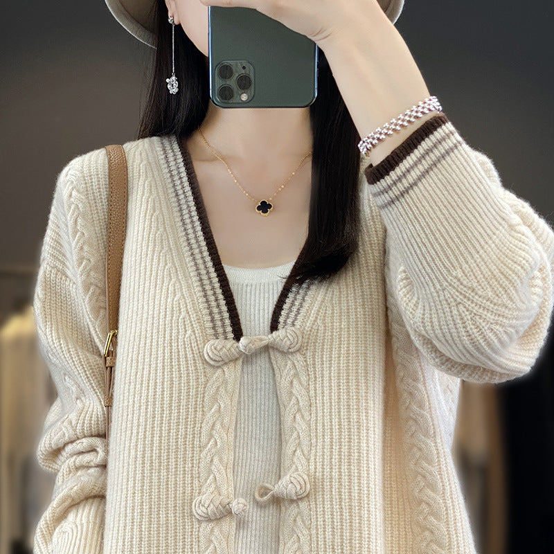 Blanche-Minerva | Women's Chunky Cable-Knit Cardigan with Knot Closures