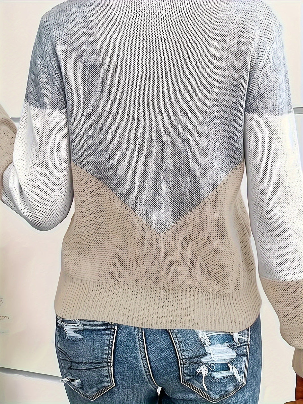 Helena | Women's Colour-Block V-Neck Sweater