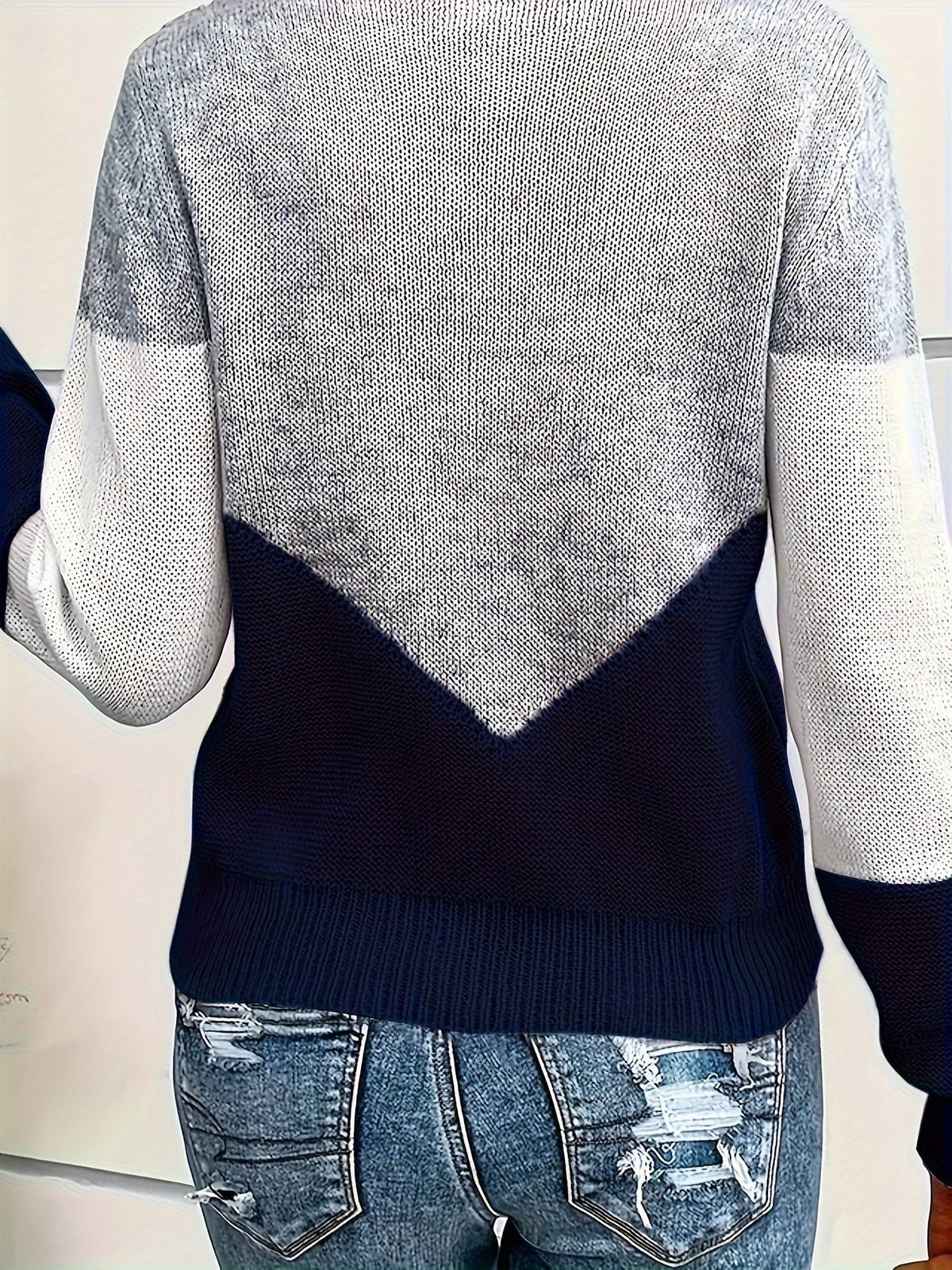 Helena | Women's Colour-Block V-Neck Sweater