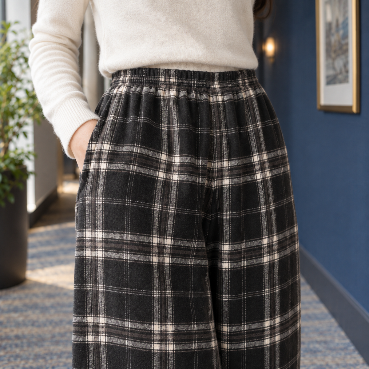 Bernadette | Women's Plaid Fleece-Lined Straight-Leg Lounge Pants