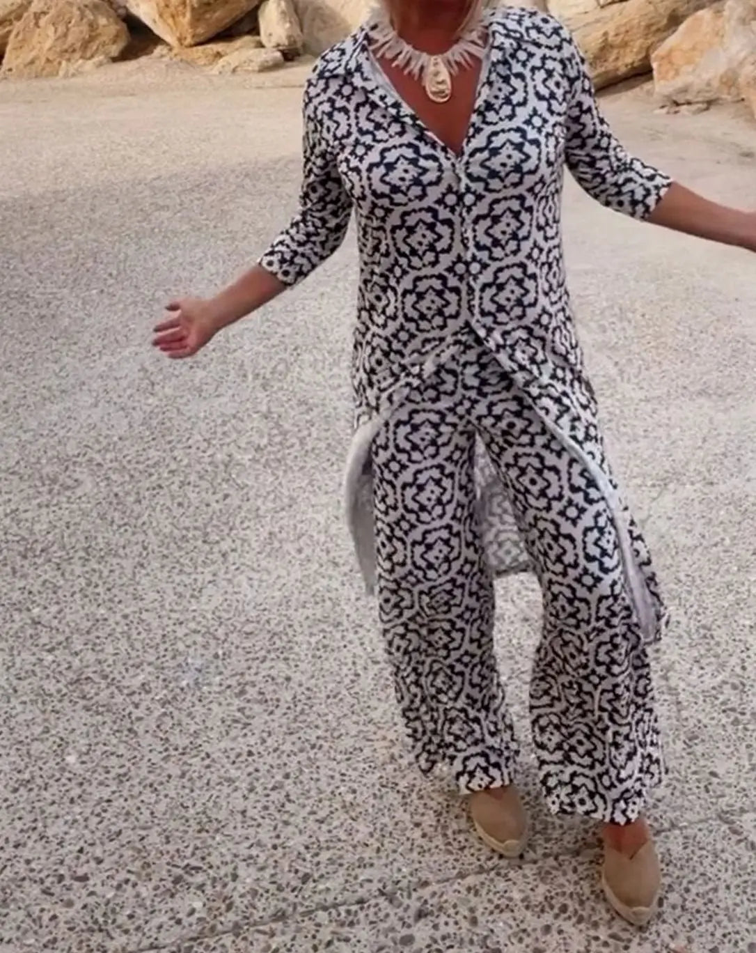 Esther-Patricia | Women's Printed Two-Piece Blouse & Trouser Set