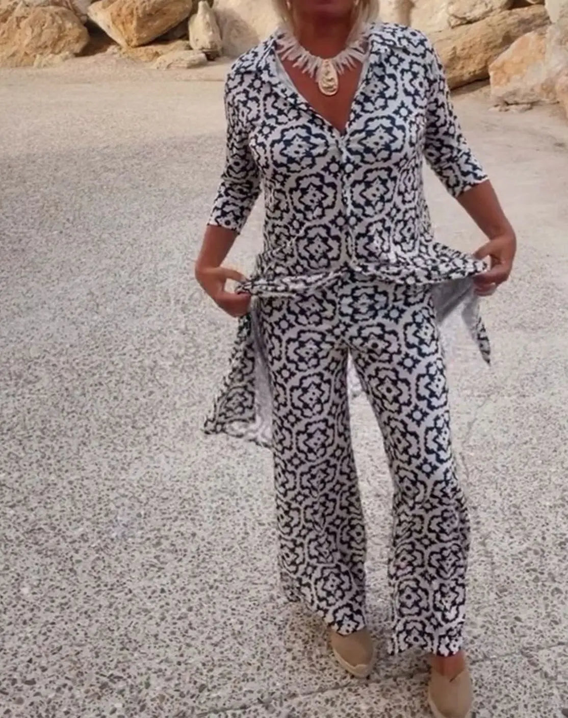 Esther-Patricia | Women's Printed Two-Piece Blouse & Trouser Set