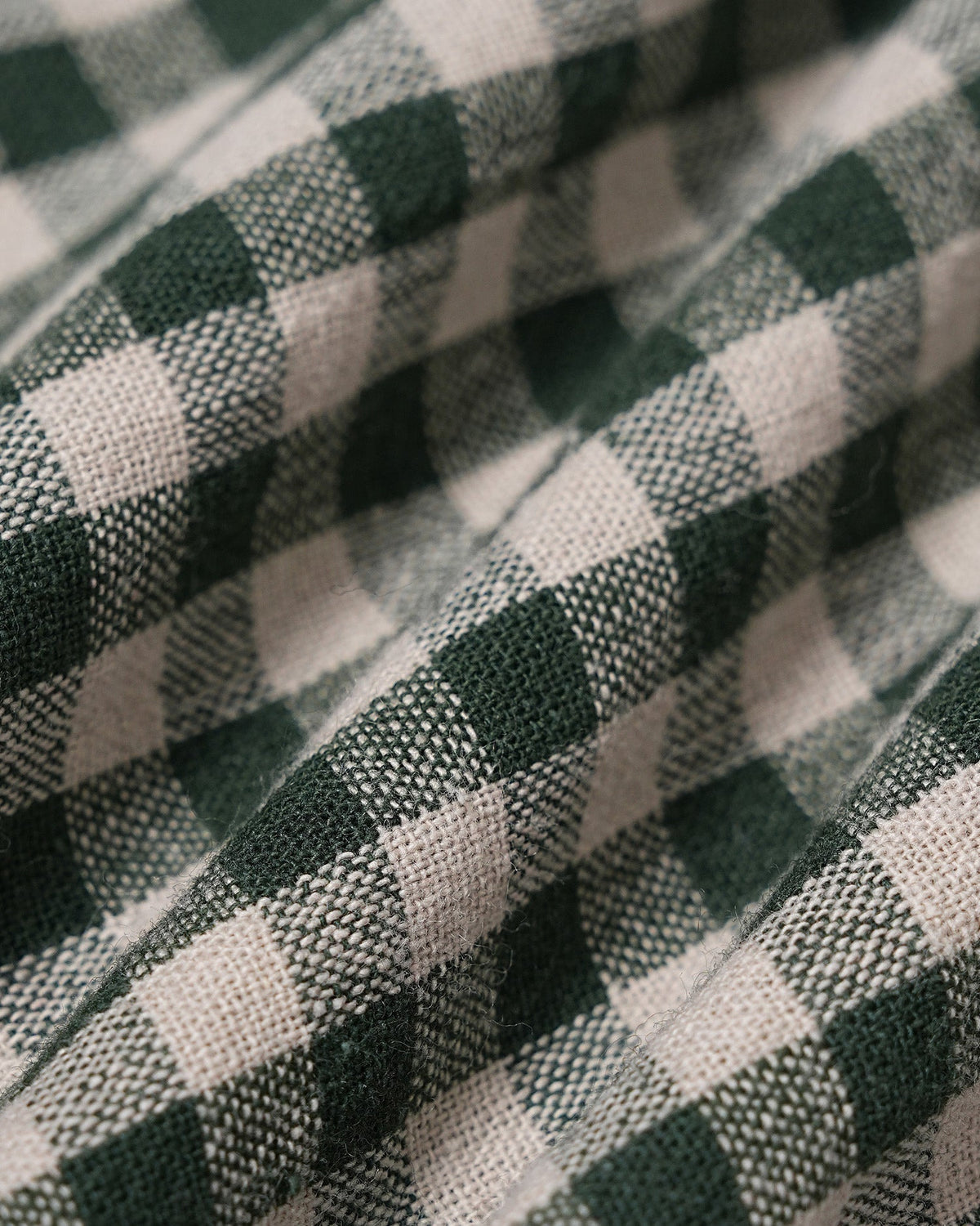 Dorothea | Women's Puffed-Sleeve Shirred Plaid Blouse