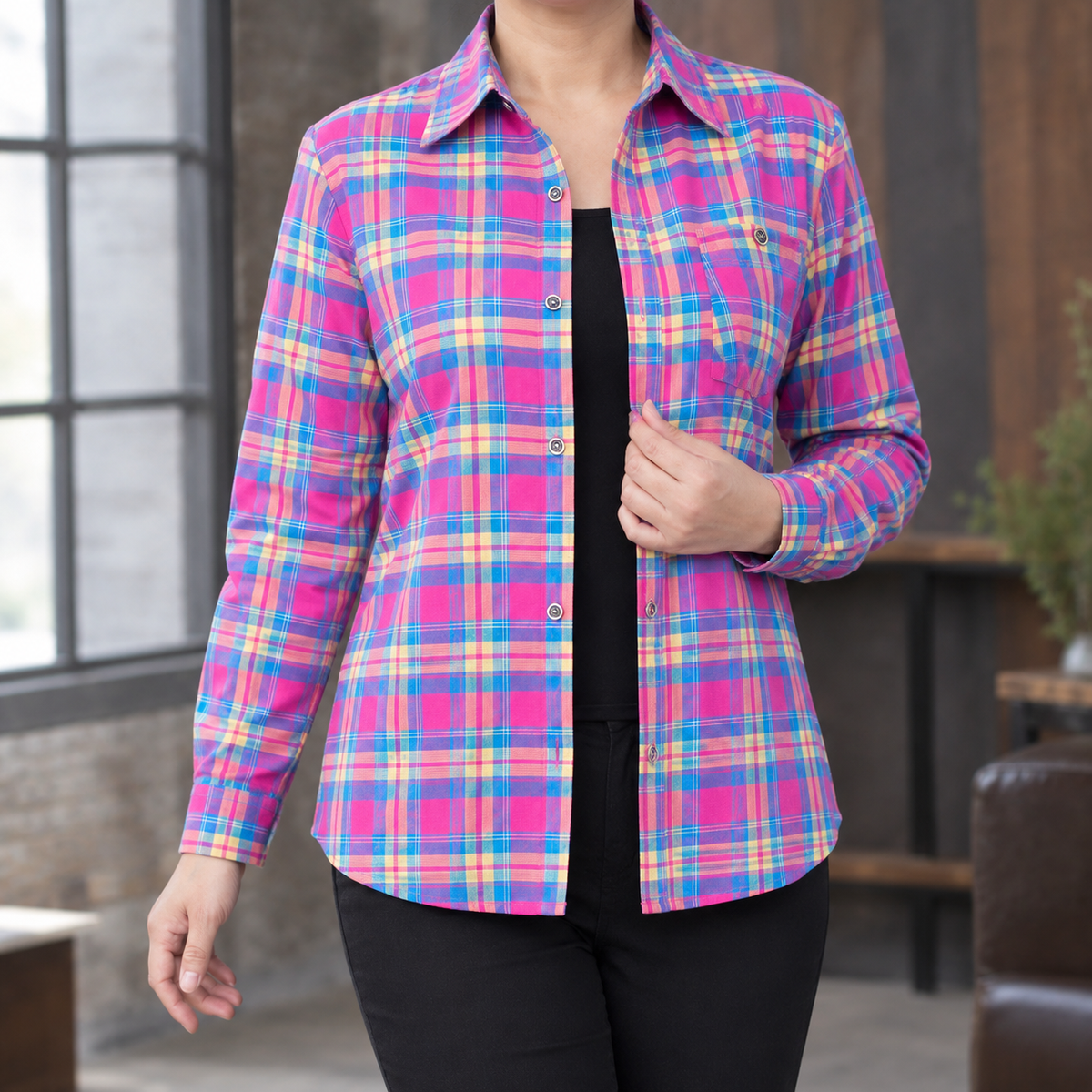 Eugenia | Women's Relaxed Plaid Collar Shirt