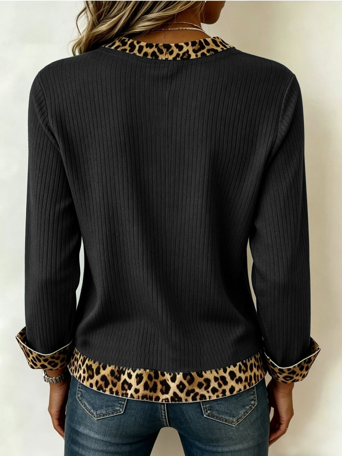 Viola-Mavis | Women's Ribbed V-Neck Top with Animal-Print Trim
