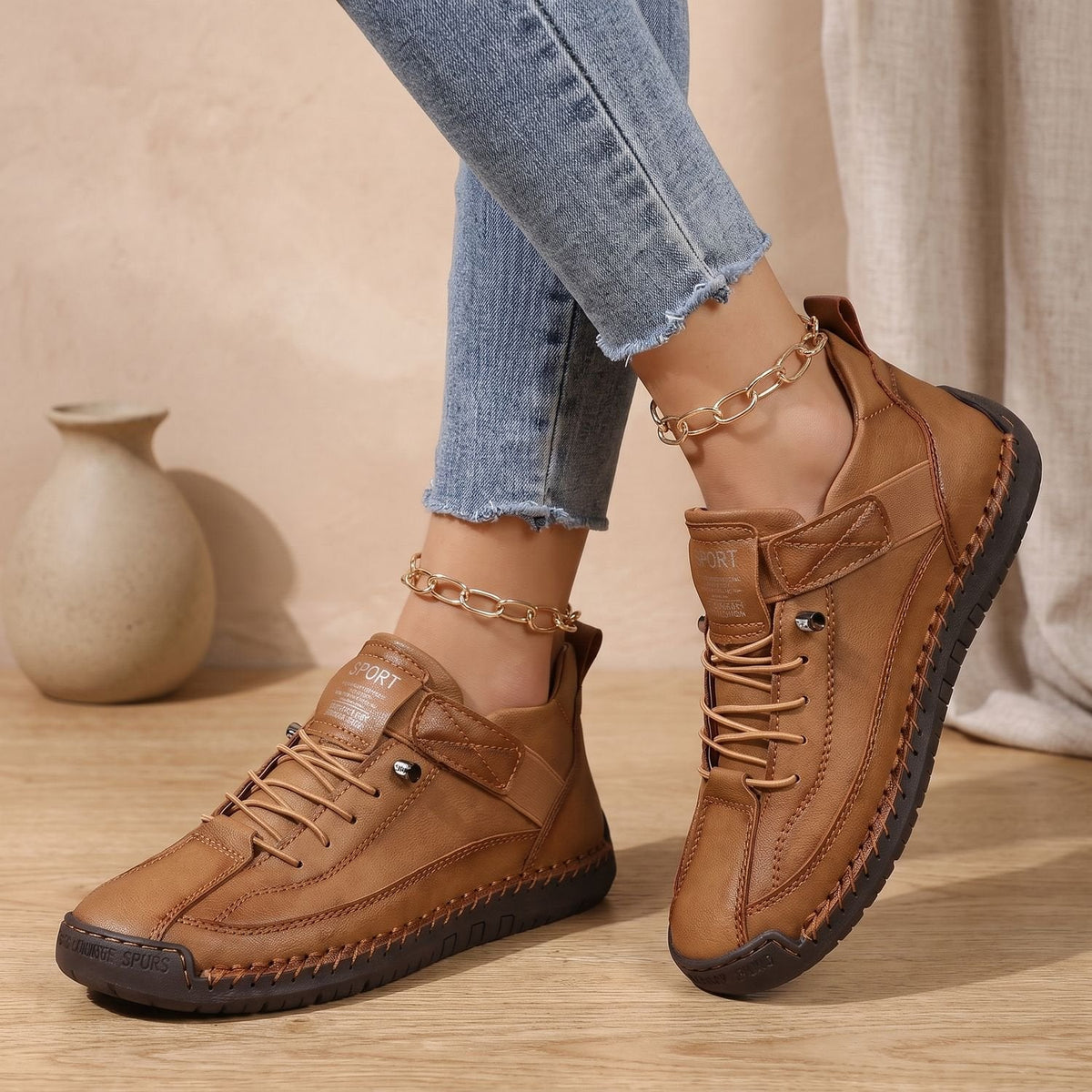 Sybil-Camilla | Women's Wide-Toe Arch-Support Lace-Up Sneakers