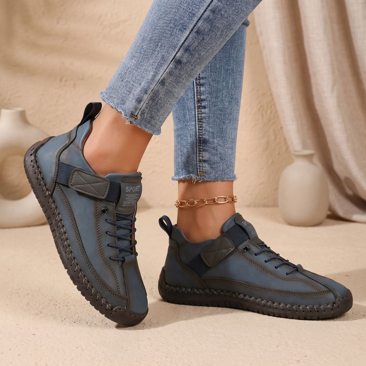 Sybil-Camilla | Women's Wide-Toe Arch-Support Lace-Up Sneakers